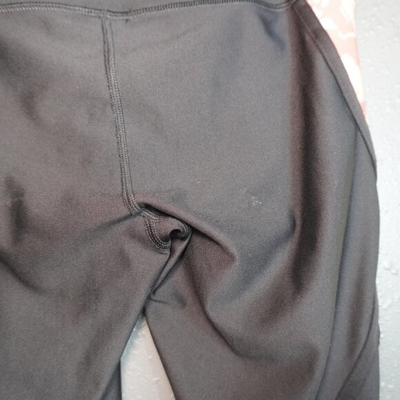 Under Armour Womens Black And Peach Compression Edgelit Ankle Crop Size Medium - Picture 7 of 8